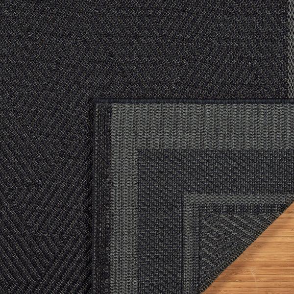 RAVENNA GEO BLACK 8X10